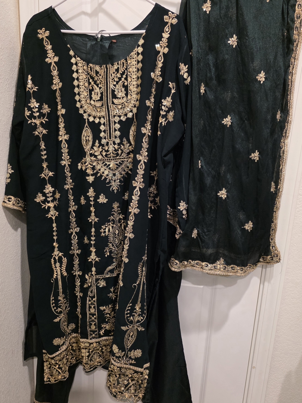 Embroidered Dark Green festival pakistani salwar kameez suit W/ Gold Threadwork